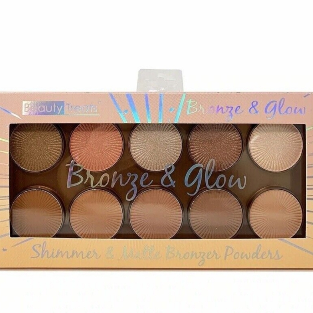 Beauly Trails / Bronze & glow Bronze glow Shimmer & Matte Bronzer Powders.